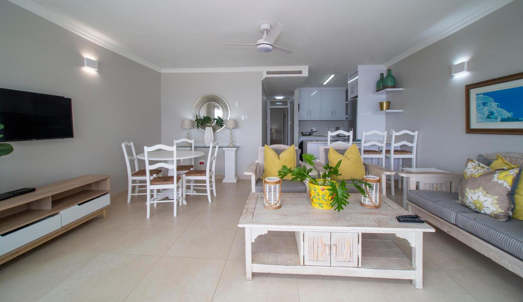 16 Bronze Bay Apartment Durban Exterior photo